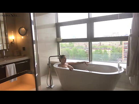 ❤️ Ogromna laska namiętnie waląca sobie cipkę w łazience ☑ Sex video at us pl.tradewin.top ☑
